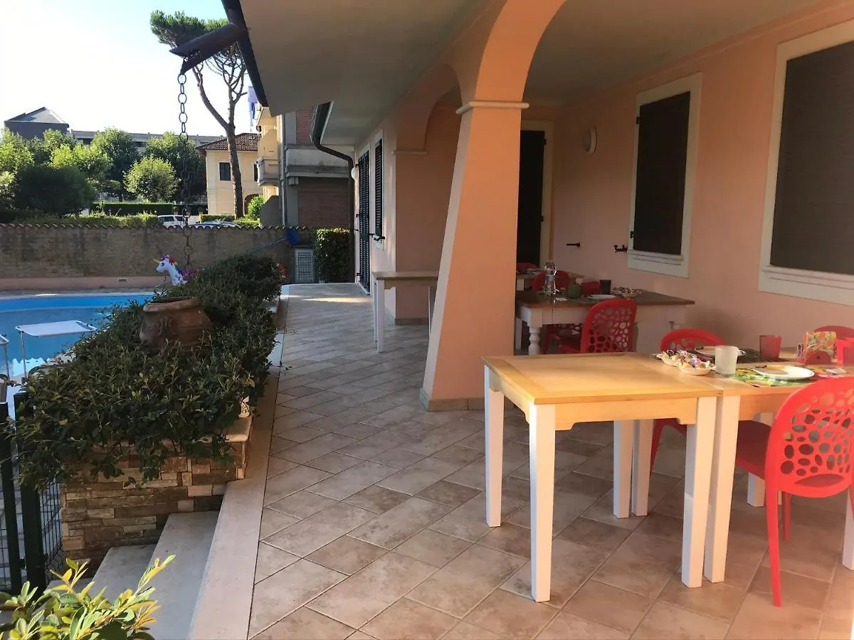 Ohana Bed&Breakfast Lido di Camaiore