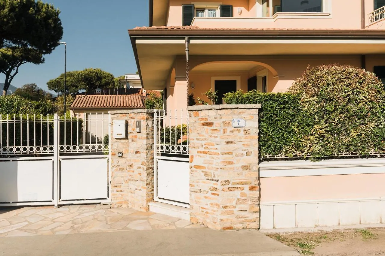 Ohana Bed&Breakfast Lido di Camaiore