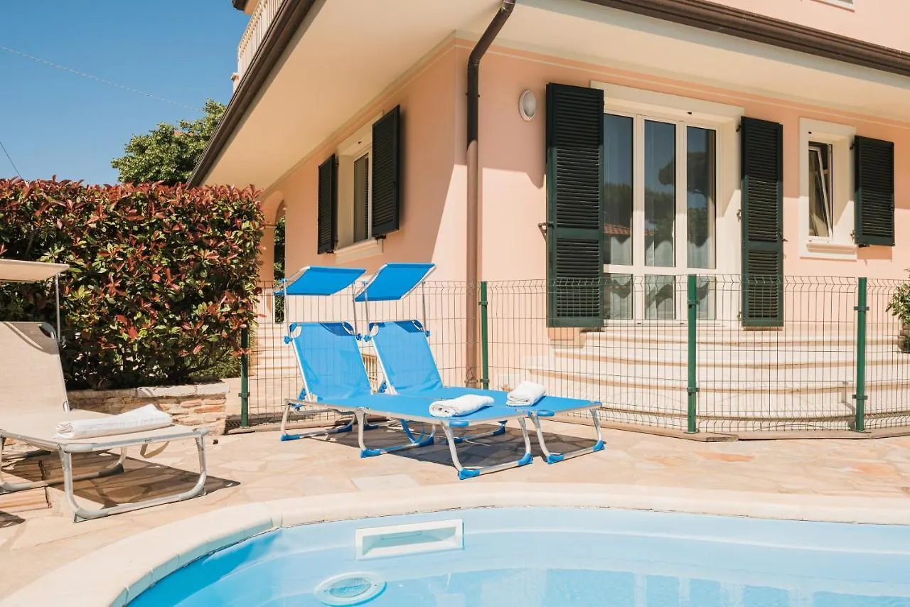 Ohana Bed&Breakfast Lido di Camaiore