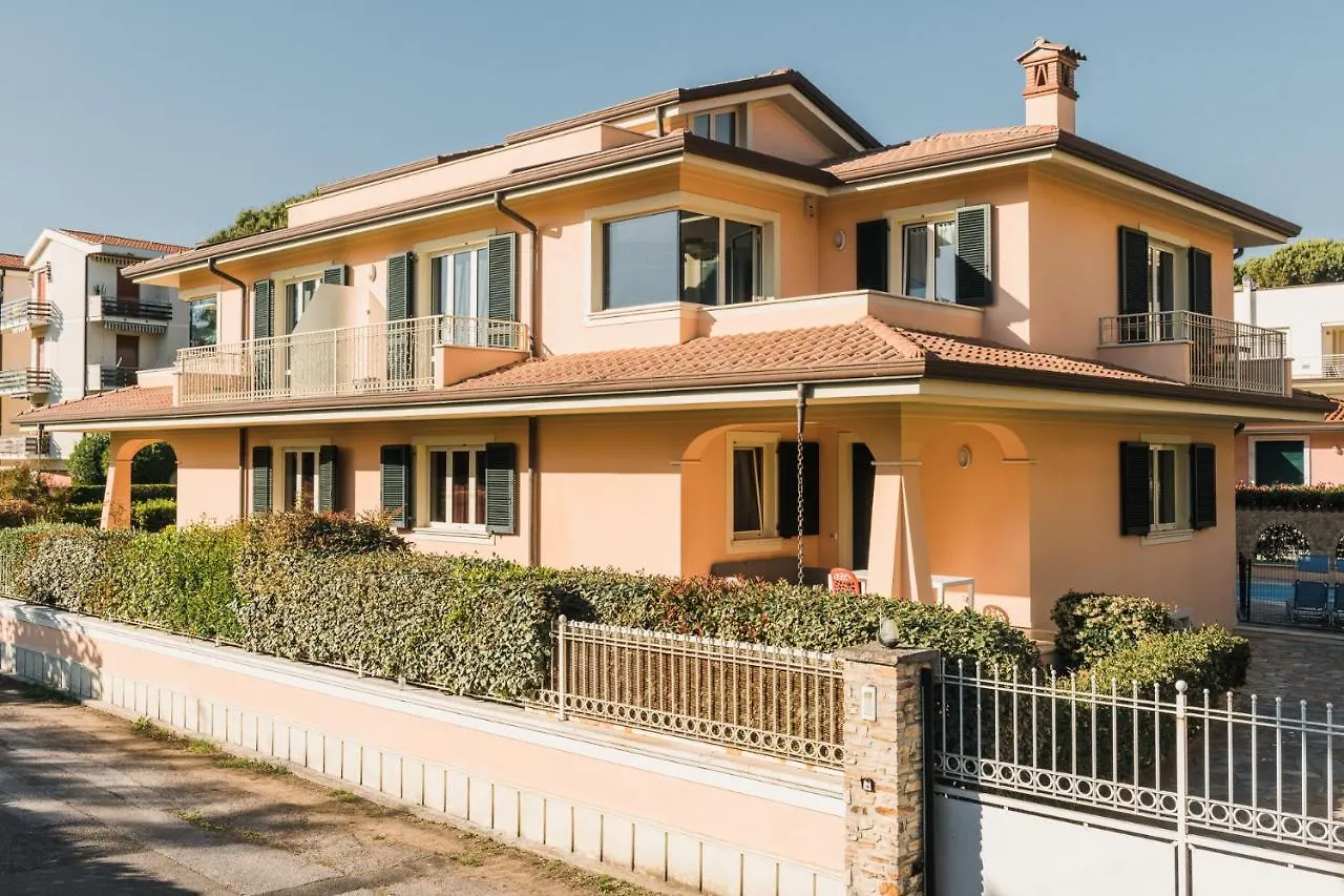 Ohana Bed&Breakfast Lido di Camaiore